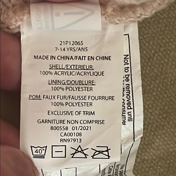 Pink Knit Winter Hat with Pom-Pom - Picture 3 of 4